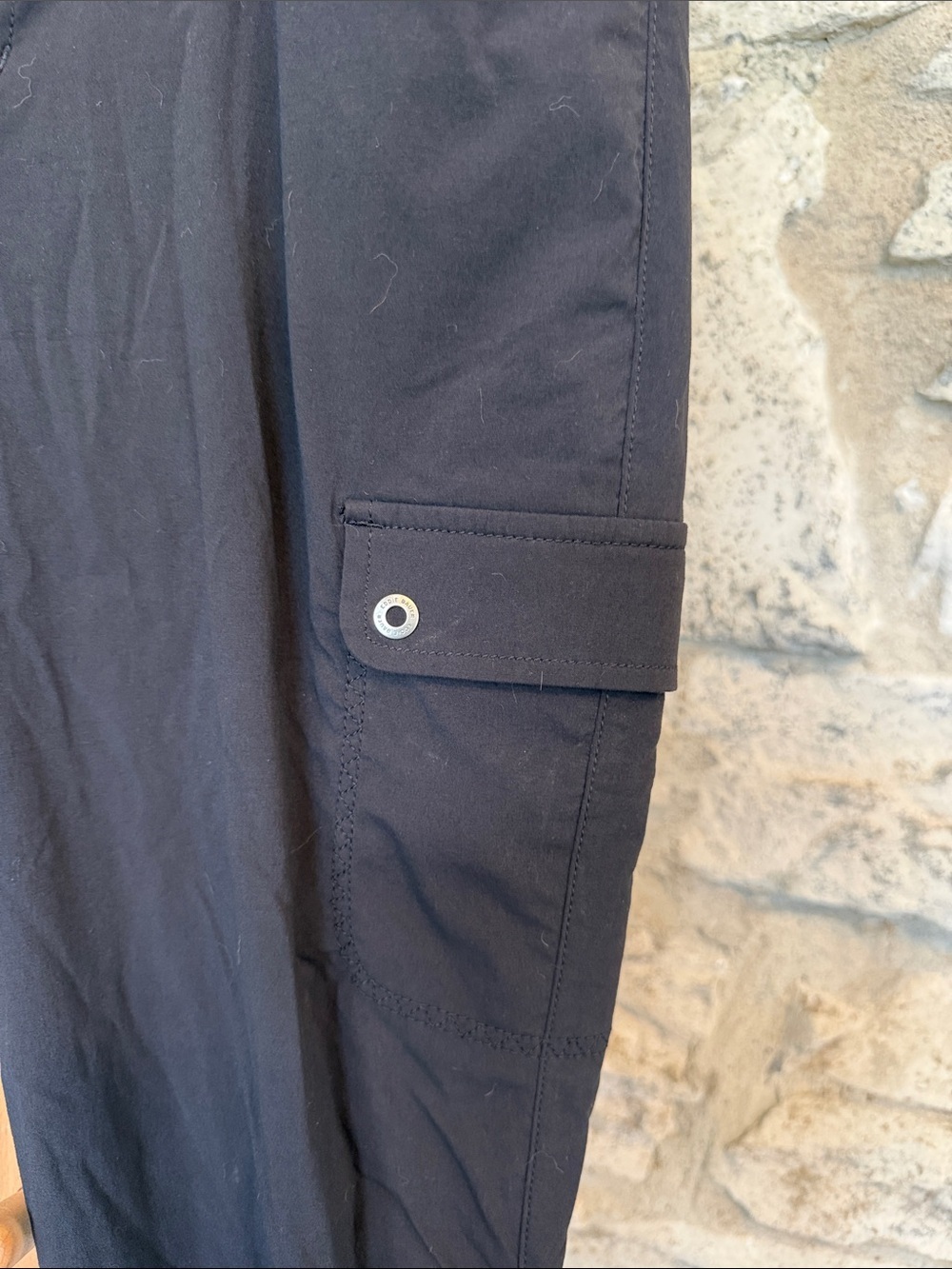 Eddie Bauer Black Capri Cargo Pants - Picture 3 of 9